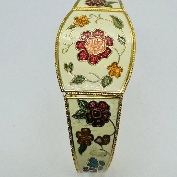 0119 Floral Cloisonné Bracelet in Cream and Multicolor. - Picture 11 of 11